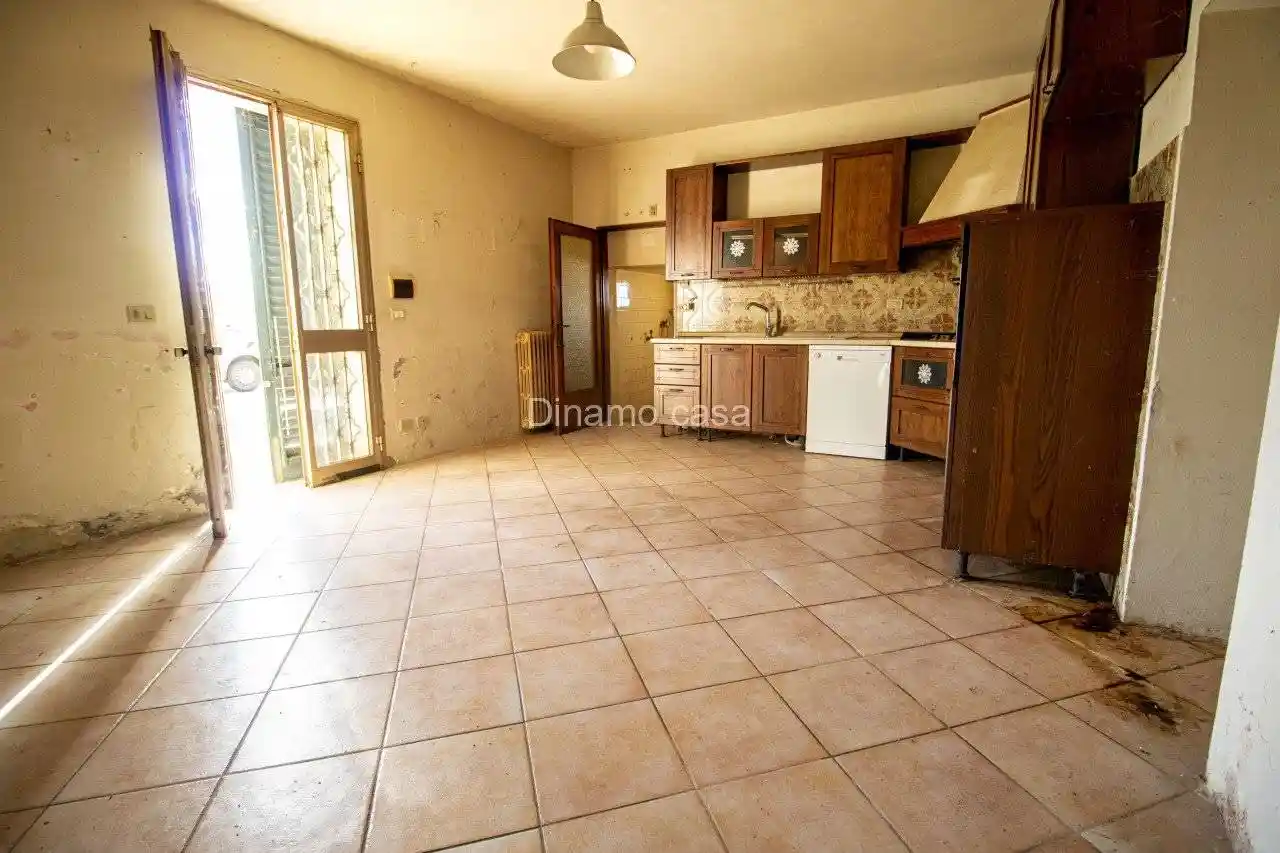 Appartamento da ristrutturare, piano terra, Casale, Prato - foto 4