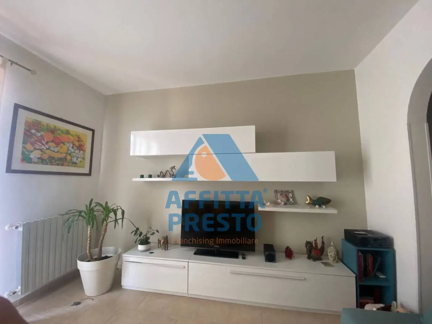 Bilocale primo piano, Massa - foto 3