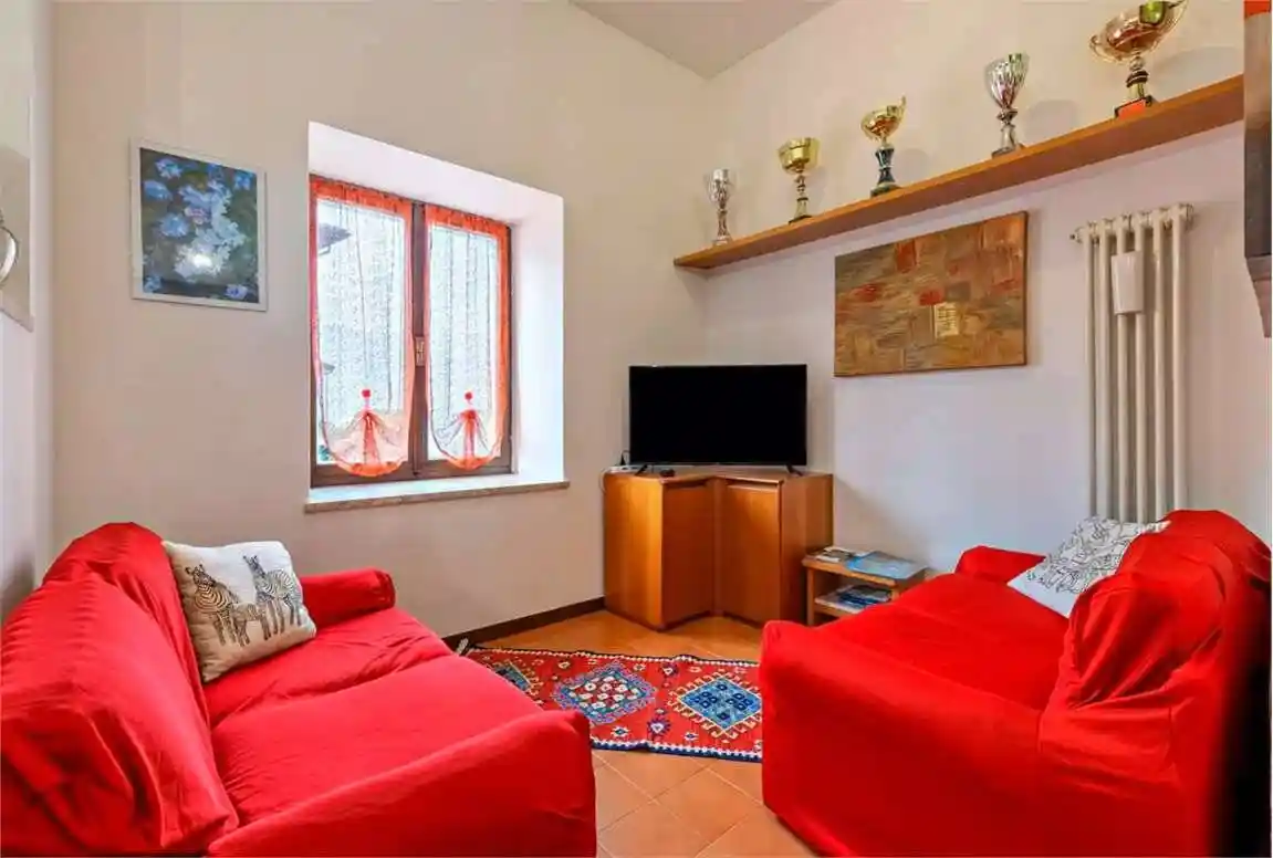 Terratetto unifamiliare 200 m², buono stato, Trambileno - foto 3