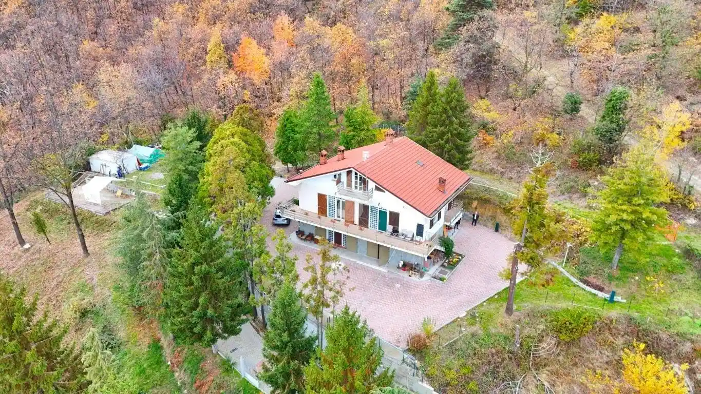 Villa in vendita a Giaveno