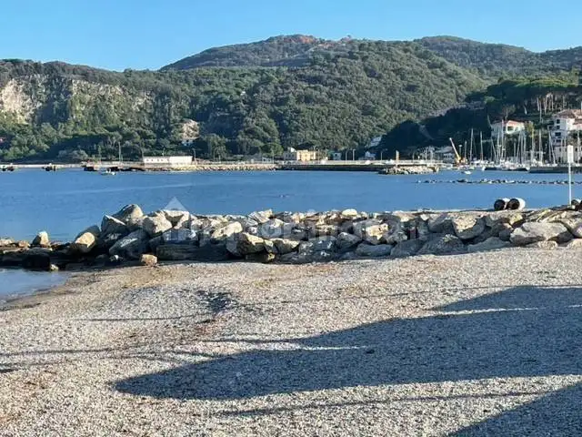 Appartamento in vendita a Rio