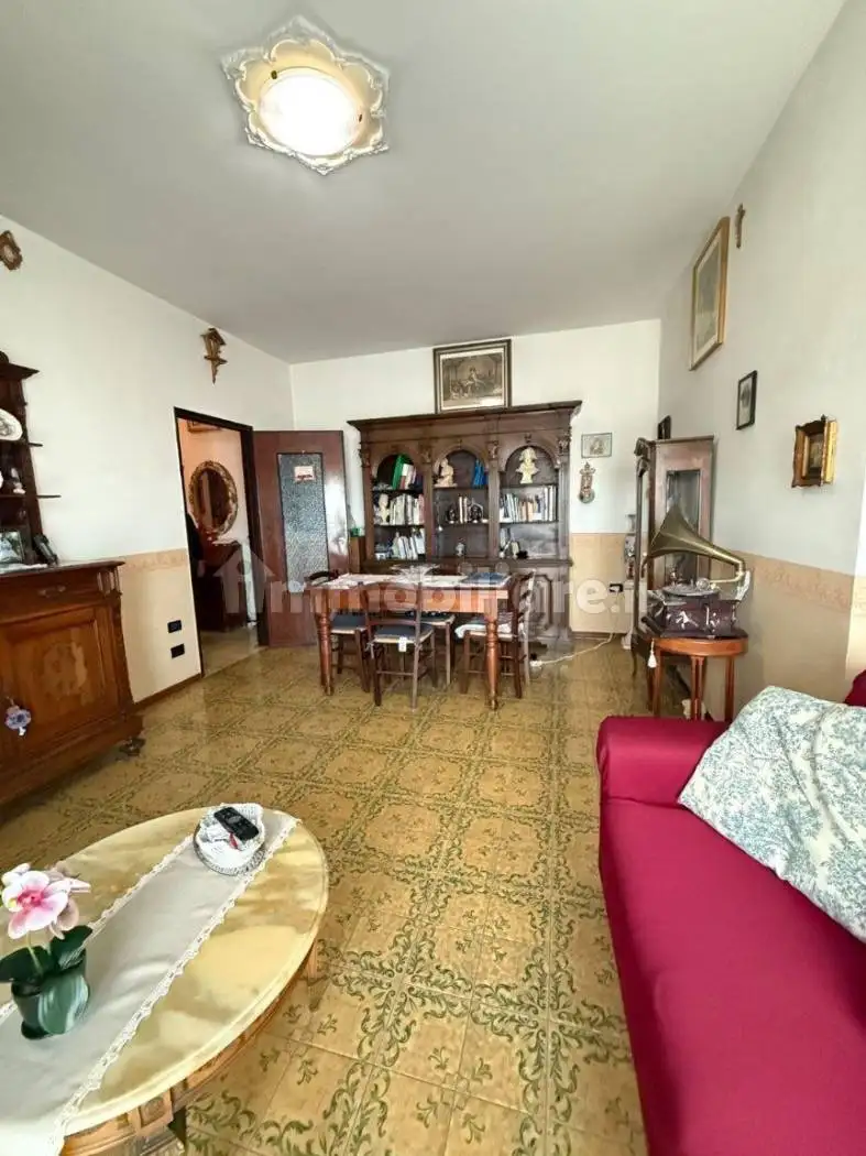 Quadrilocale buono stato, primo piano, Centro, Bovolone - foto 2