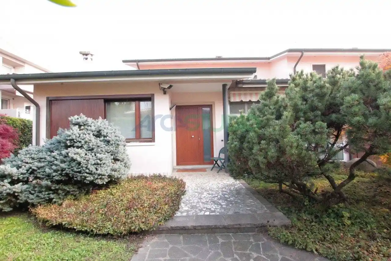 Villa bifamiliare Strada della Paglia, Bertesinella - Ca' Balbi, Vicenza - foto 2