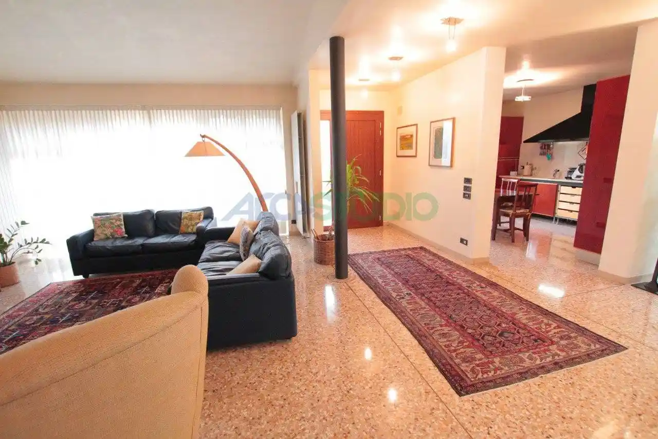 Villa bifamiliare Strada della Paglia, Bertesinella - Ca' Balbi, Vicenza - foto 3