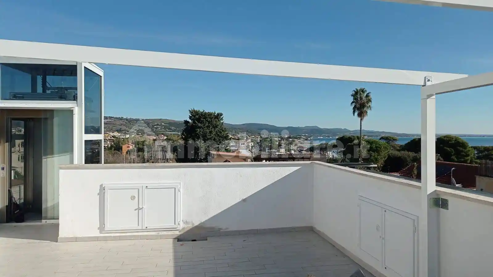 Casa indipendente in vendita a Santa Marinella