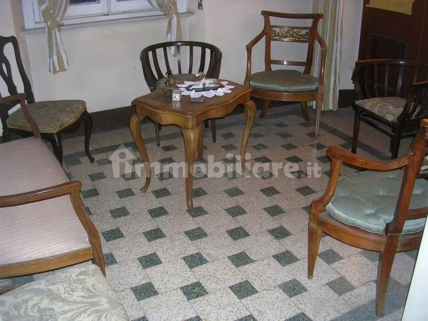 Appartamento in vendita a Lucca