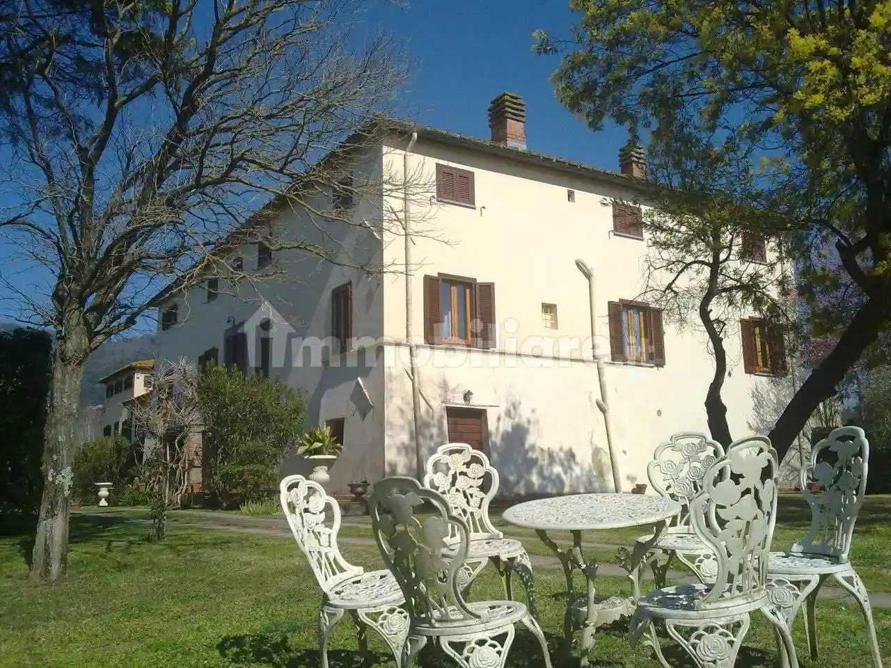 Villa in vendita a Lucca