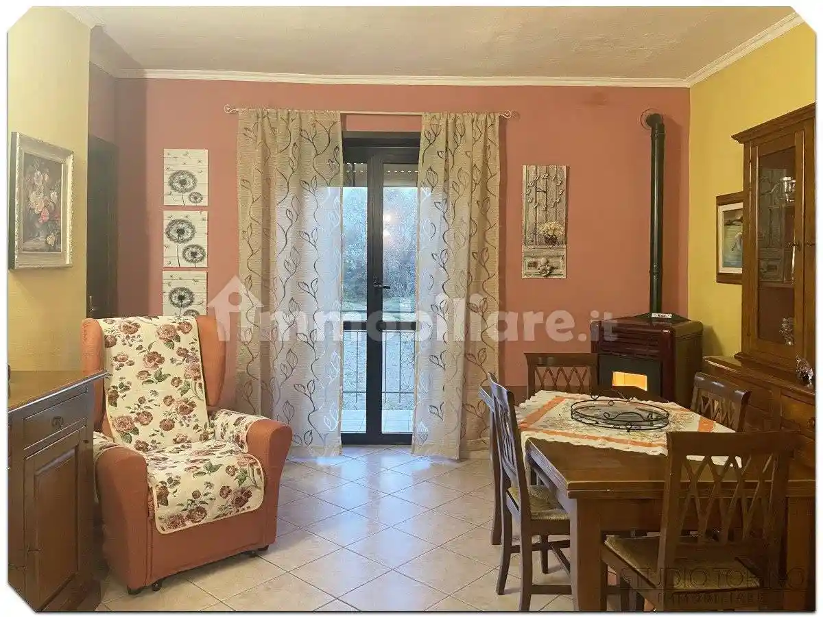 Casa indipendente in vendita a Torino