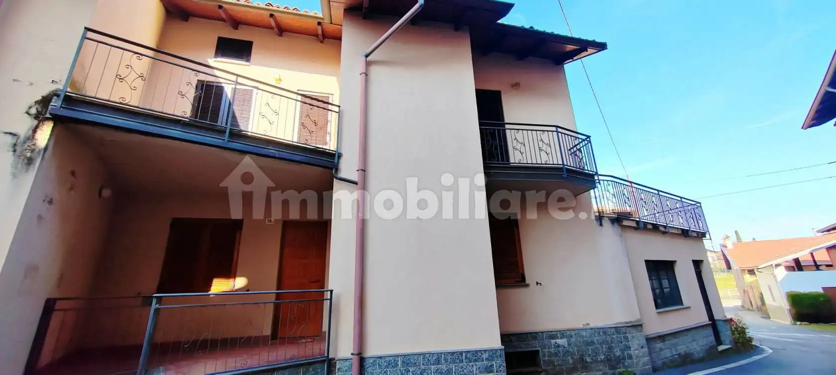 Villa in affitto a Roasio