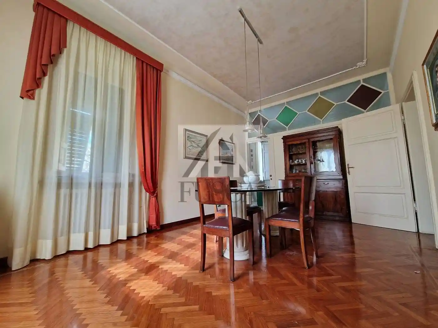 Villa in vendita a Lucca