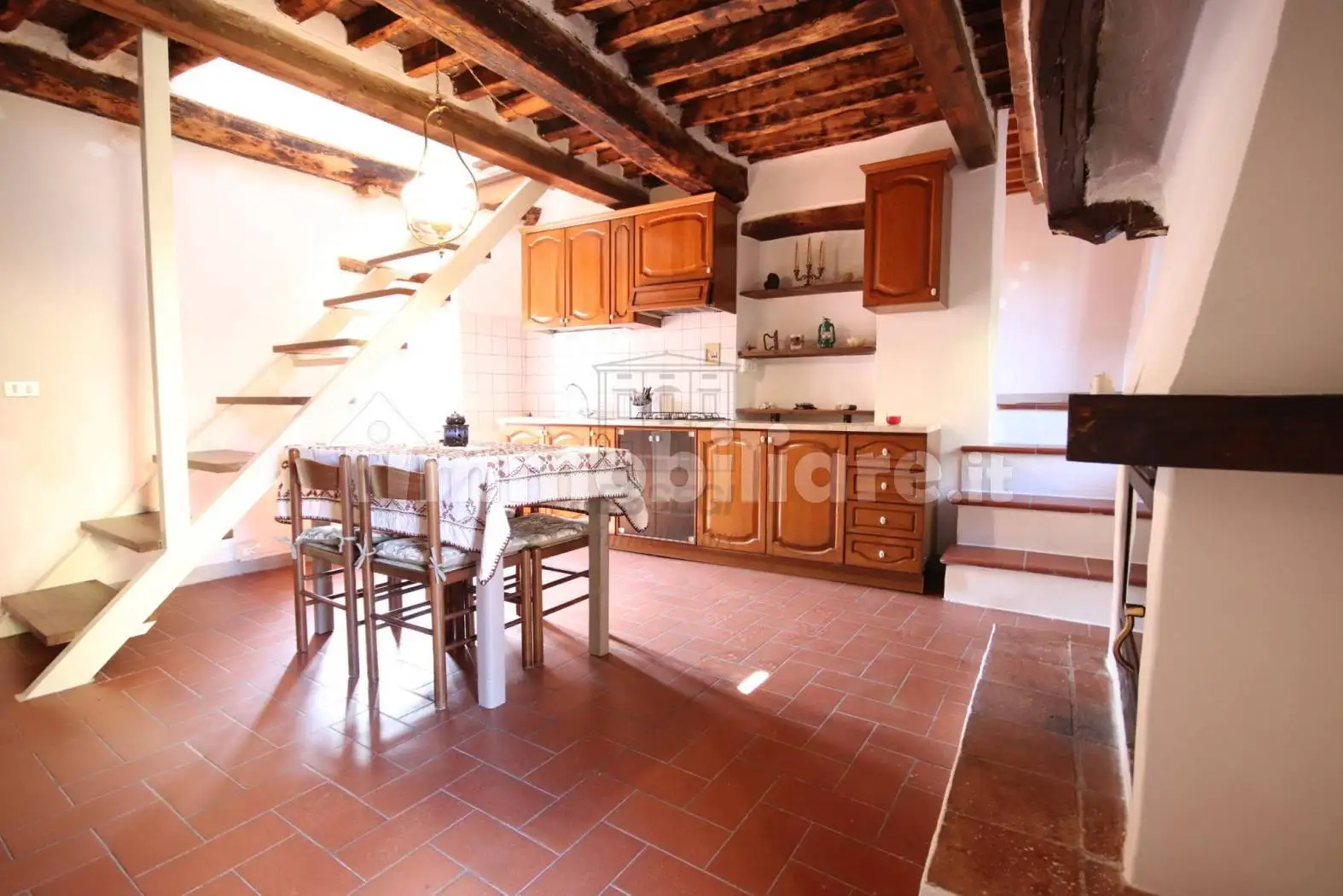 Casa indipendente in vendita a Lucca