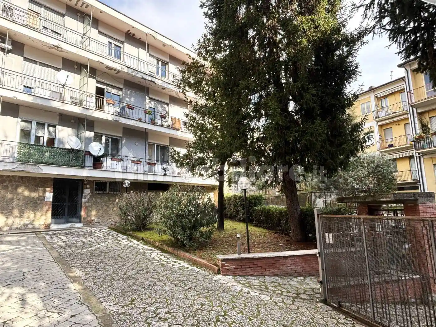 Quadrilocale via Tuoro Cappuccini 45, A. Annarumma, A. Gasperi, F. Tedesco, Avellino - foto 3