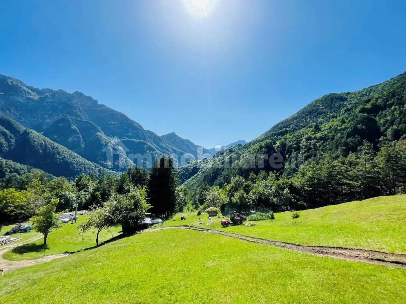 Casa indipendente in vendita a Dogna