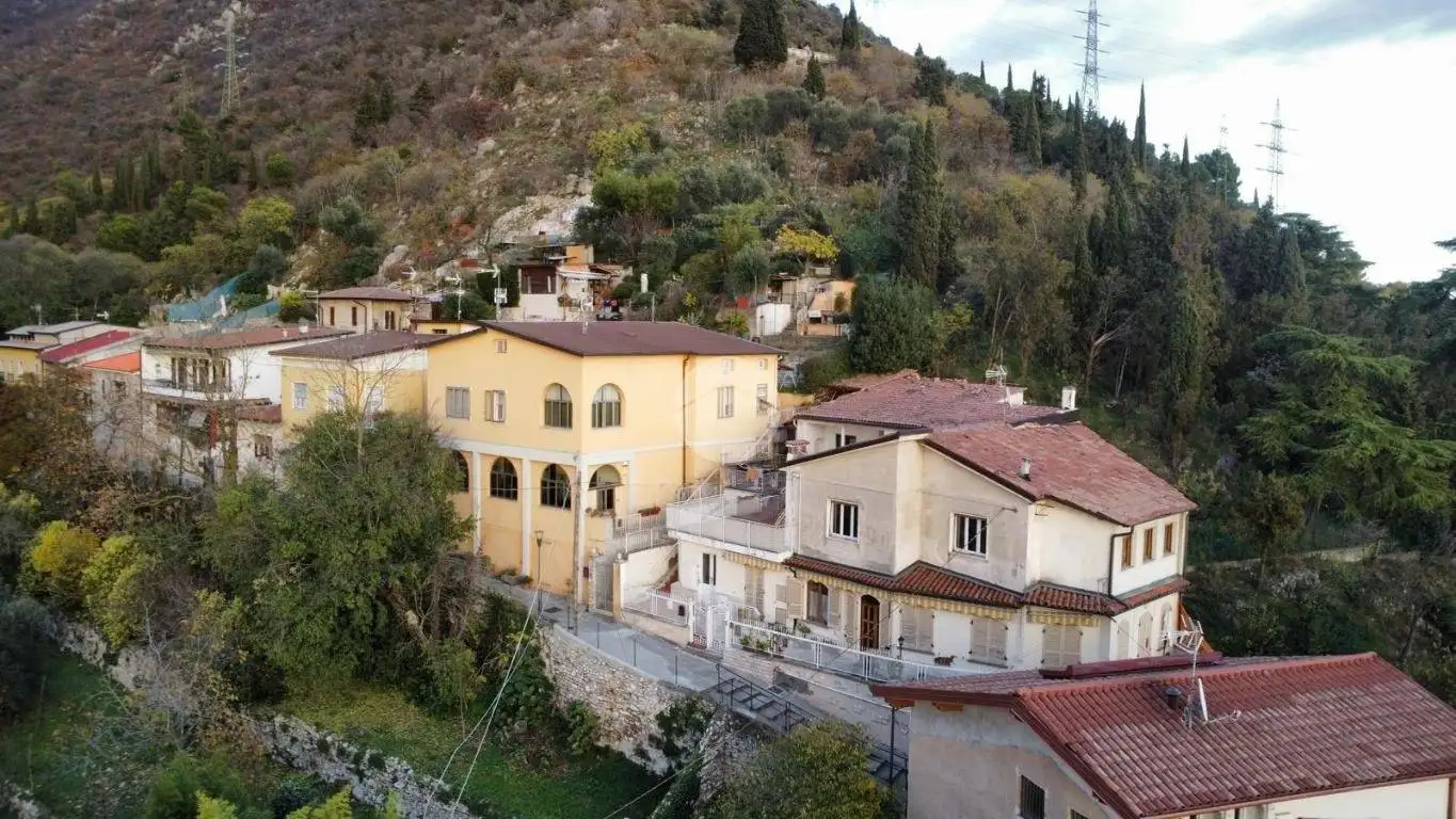 Appartamento in vendita a Brescia