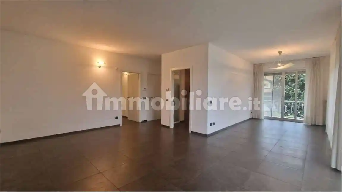 Appartamento in vendita a Borgomanero