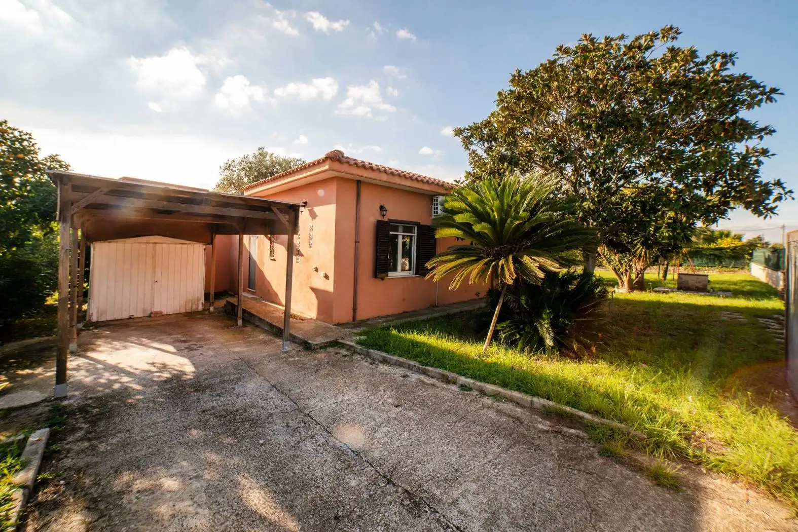 Villa in vendita a Aprilia