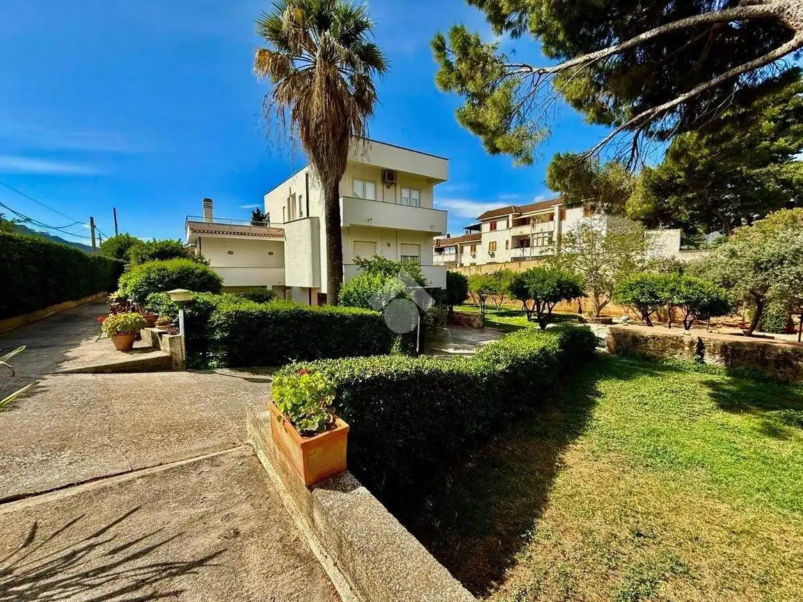 Villa in vendita a Palermo