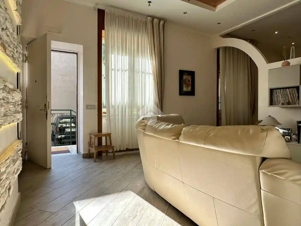 Quadrilocale via Giovanni Boccaccio 13, Madonna delle Grazie, Giugliano in Campania - foto 3