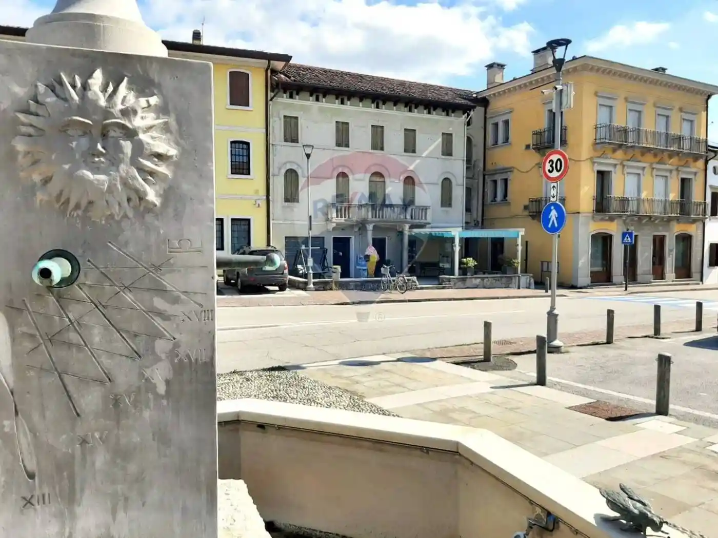 Terratetto unifamiliare piazza Vittorio Veneto 20 e 21, Centro, Cappella Maggiore - foto 2