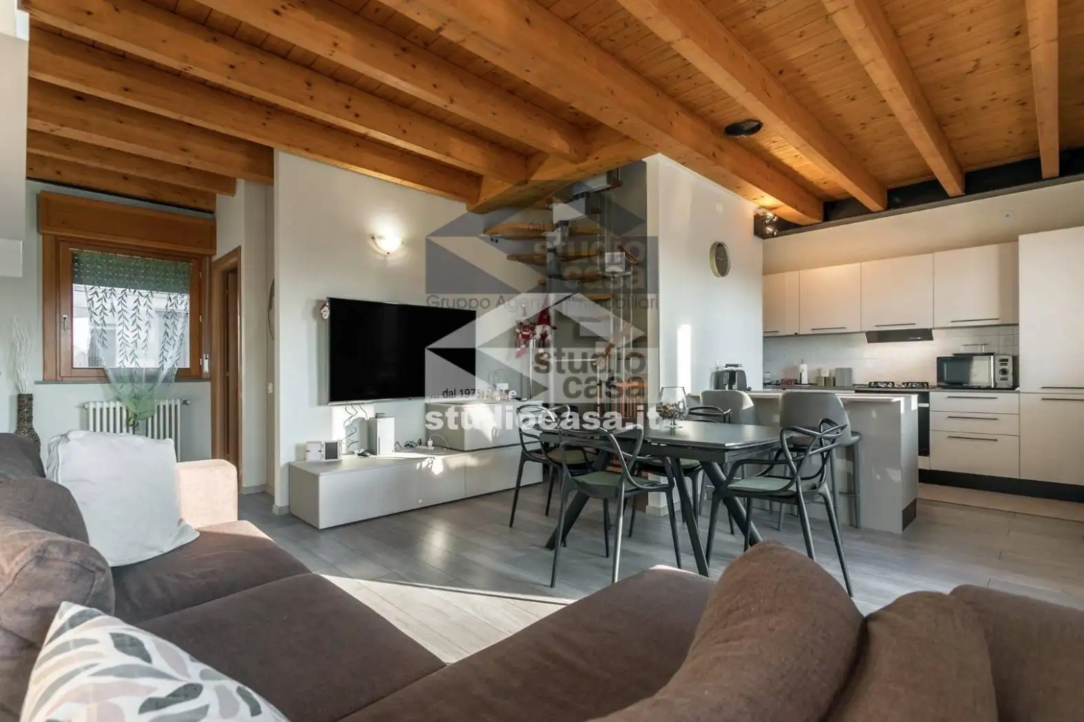 Attico ottimo stato, 108 m², Centro, Canonica d'Adda - foto 2