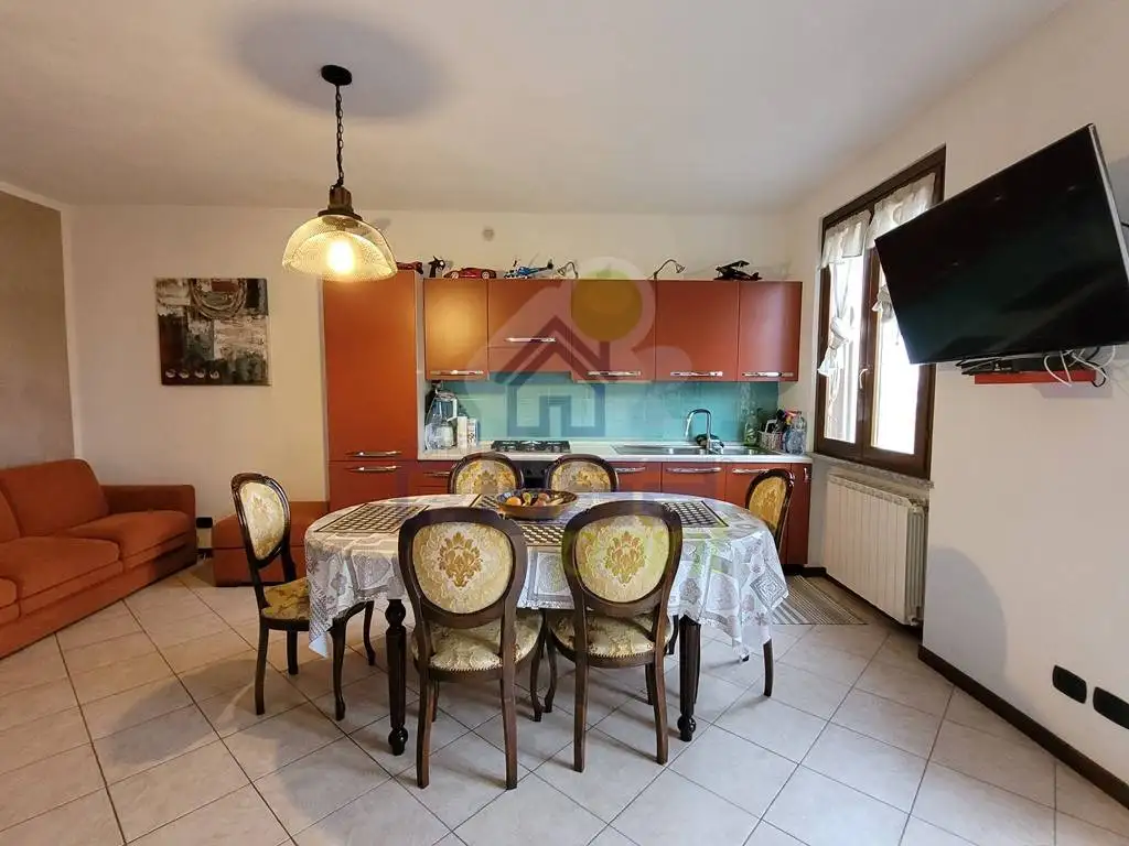 Appartamento in vendita a Persico Dosimo