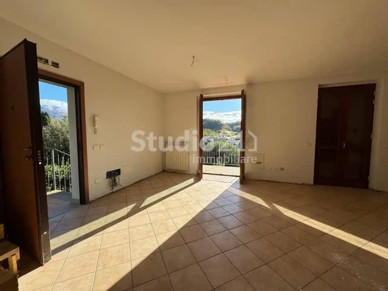 Appartamento in vendita a Reggello