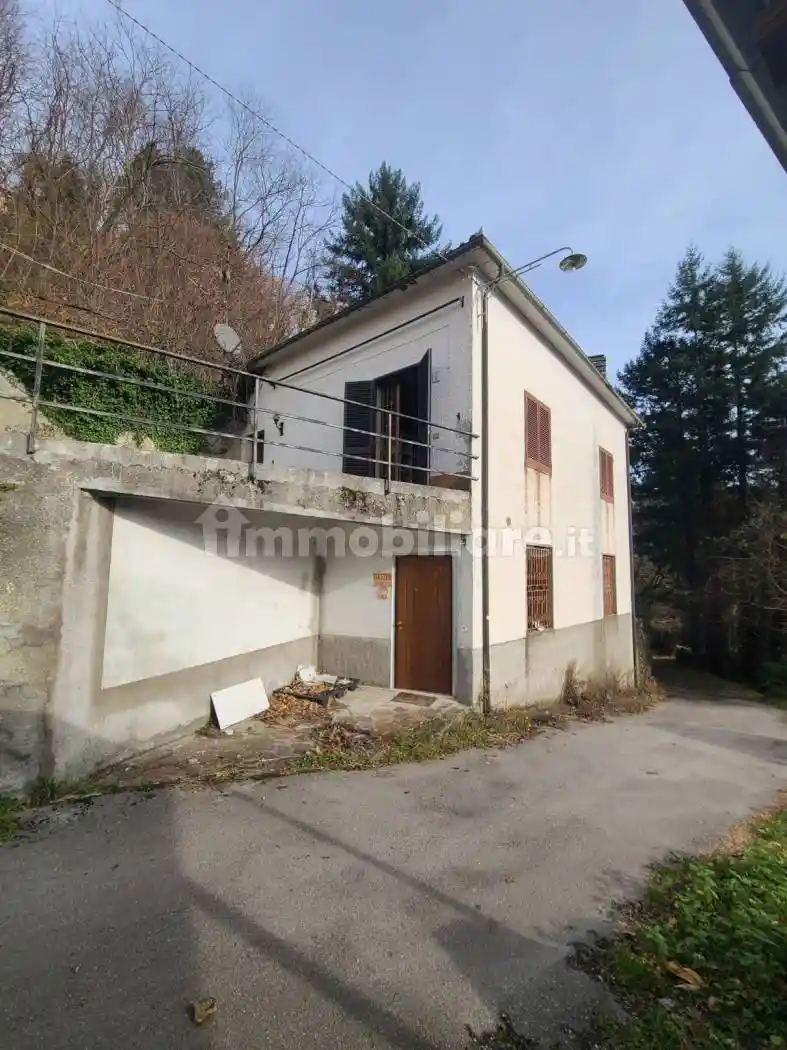 Rustico - Casale in vendita a Bagni di Lucca