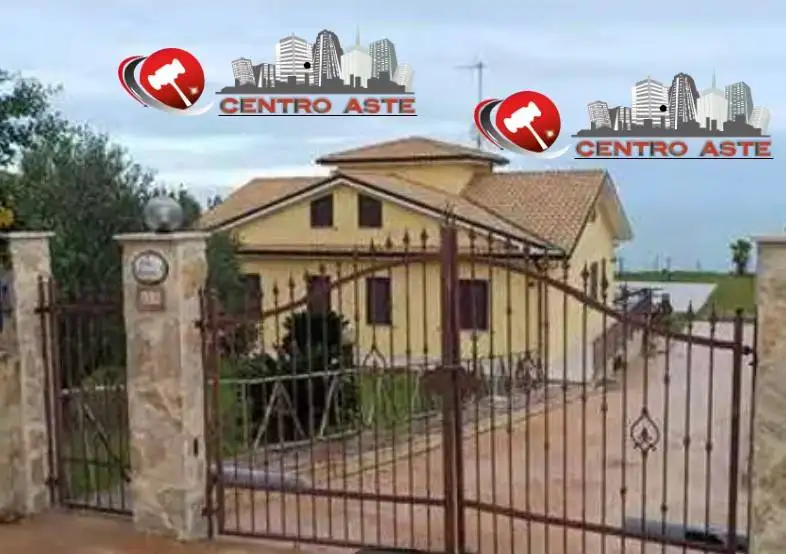 Villa in asta a Petacciato