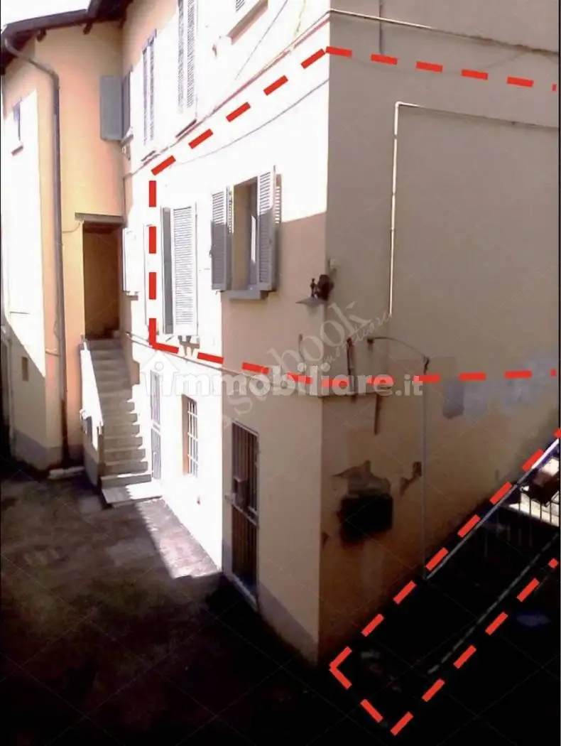 Appartamento in asta a Merate