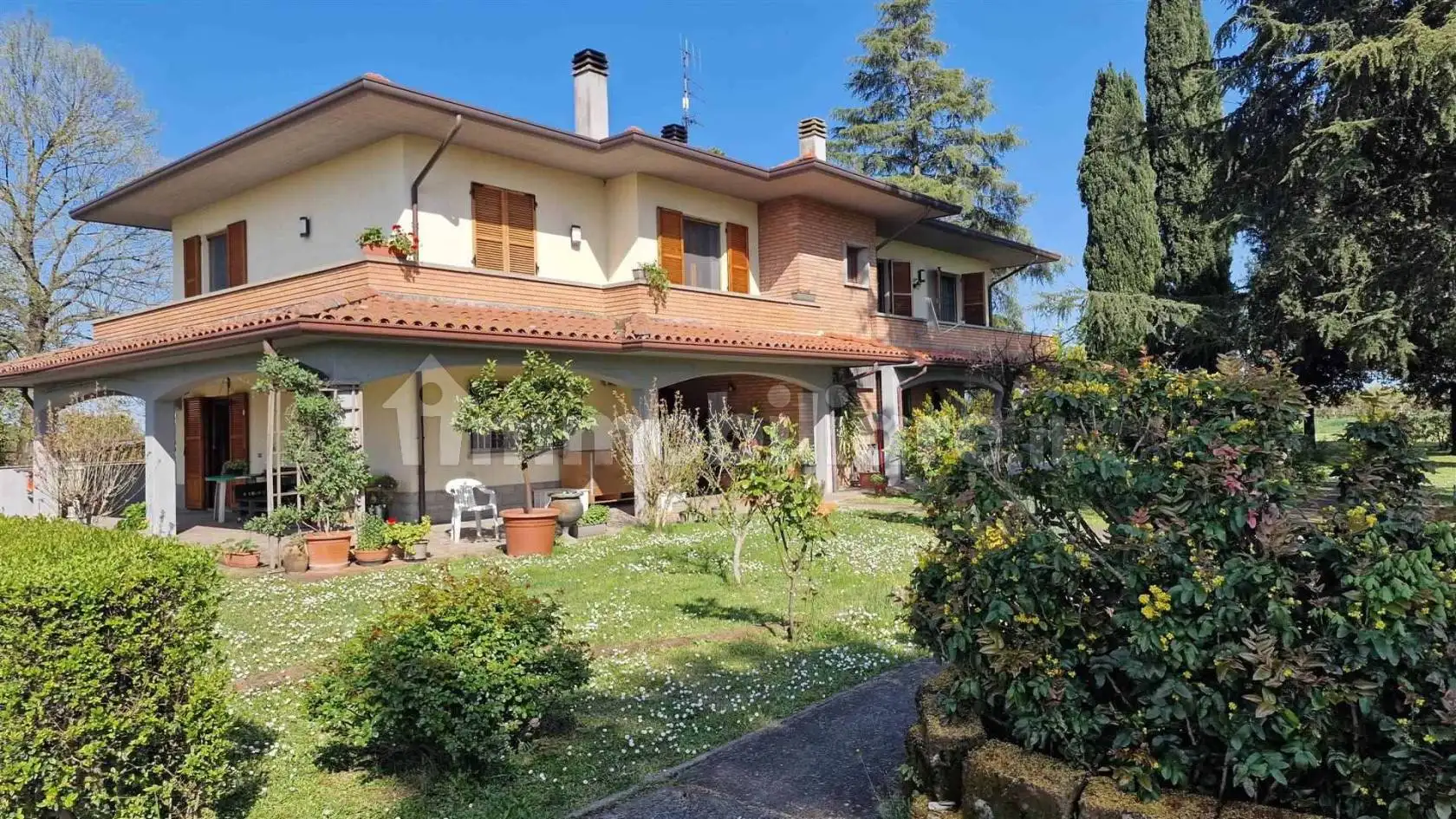 Villa in vendita a Forlì
