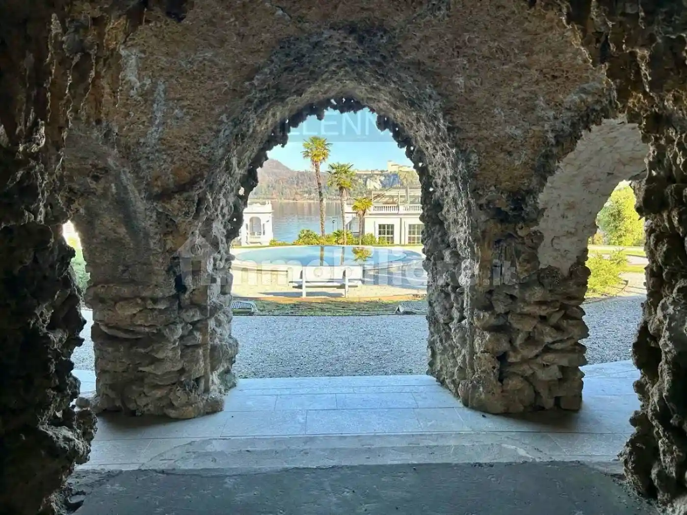 Appartamento in vendita a Arona