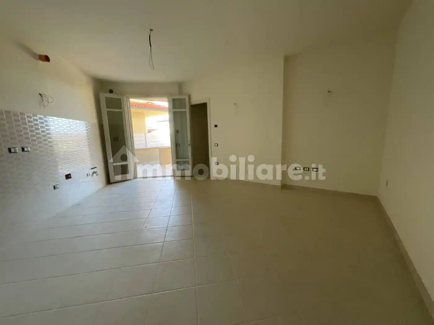 Bilocale via del Littorale 334, Quercianella, Livorno - foto 2