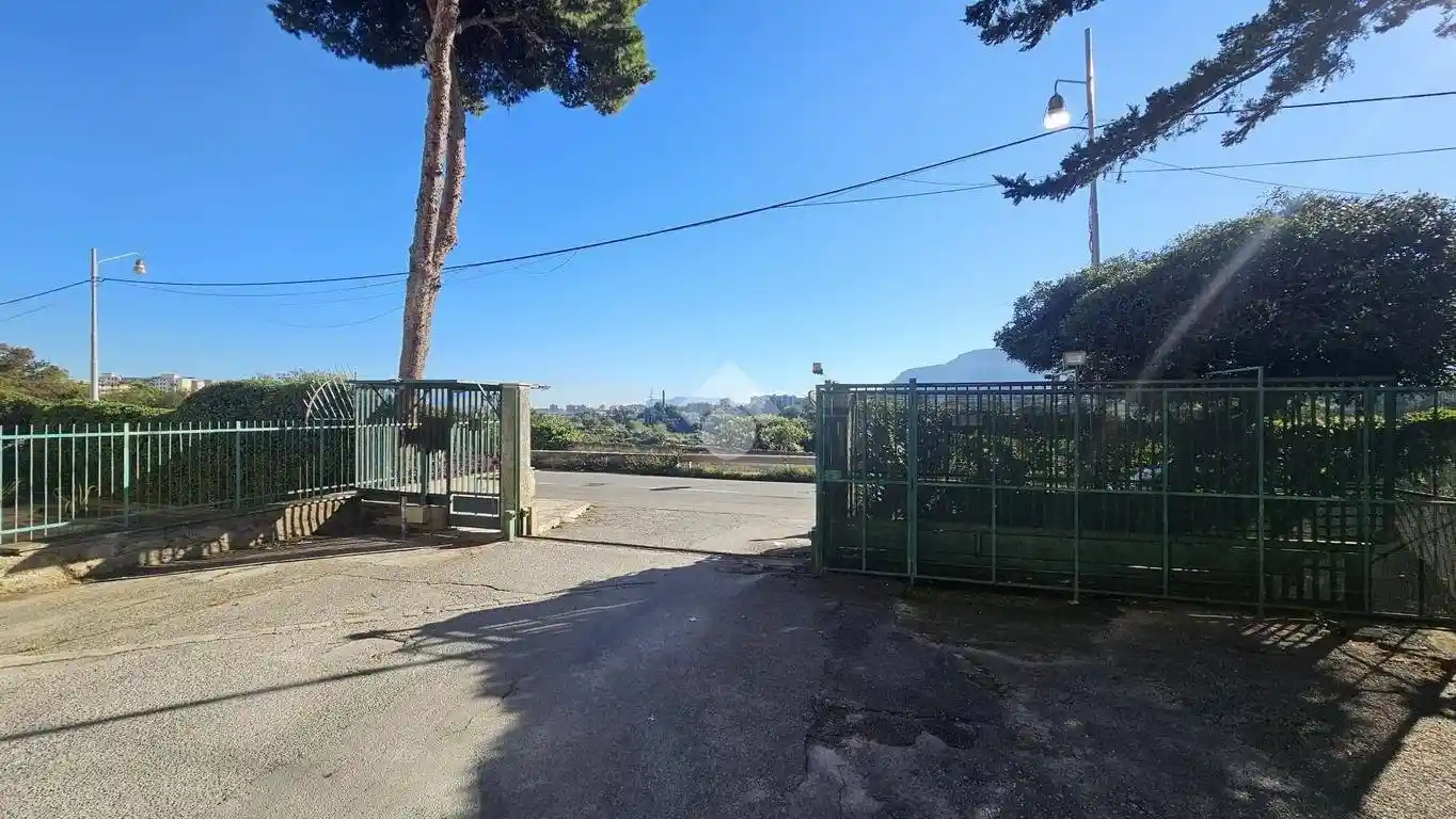 Trilocale via San Raffaele Arcangelo 37, Montegrappa, Palermo - foto 2