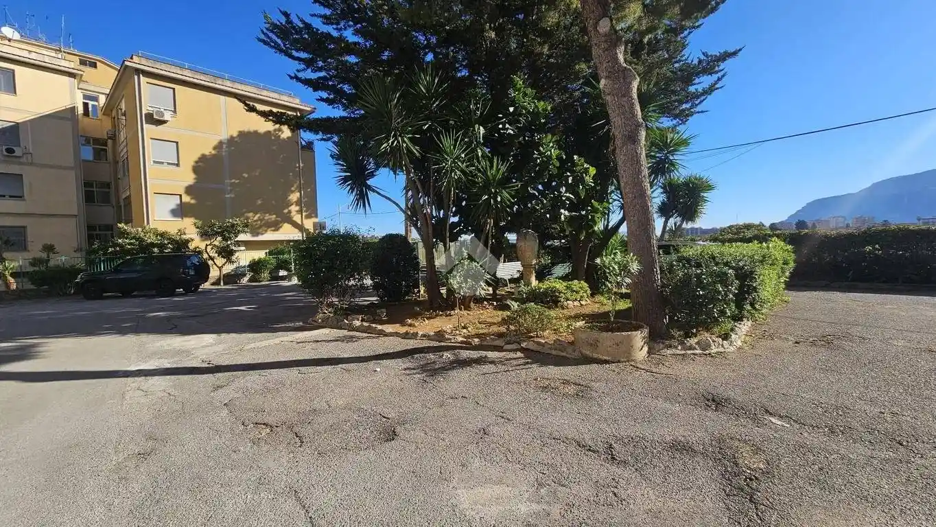 Trilocale via San Raffaele Arcangelo 37, Montegrappa, Palermo - foto 5