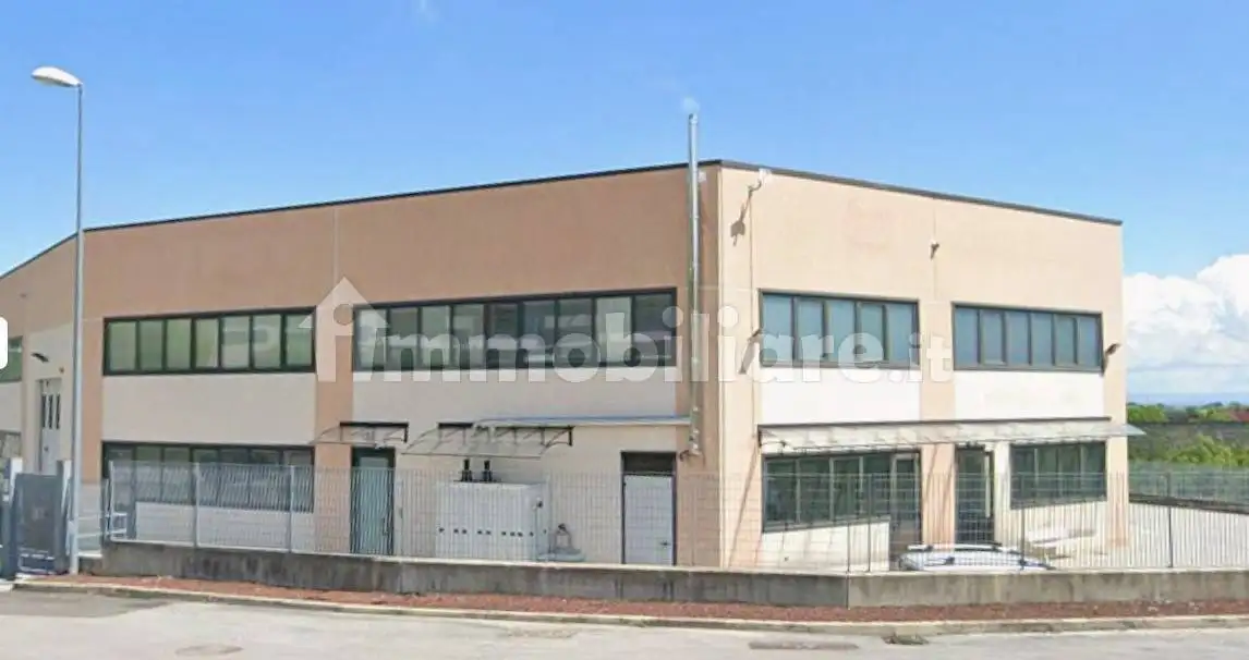 Rustico - Casale in affitto a Piasco