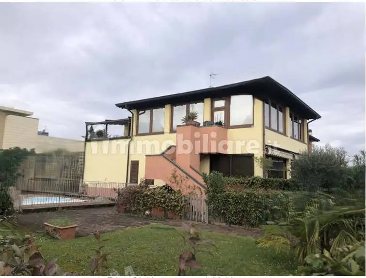 Appartamento in asta a Desenzano del Garda