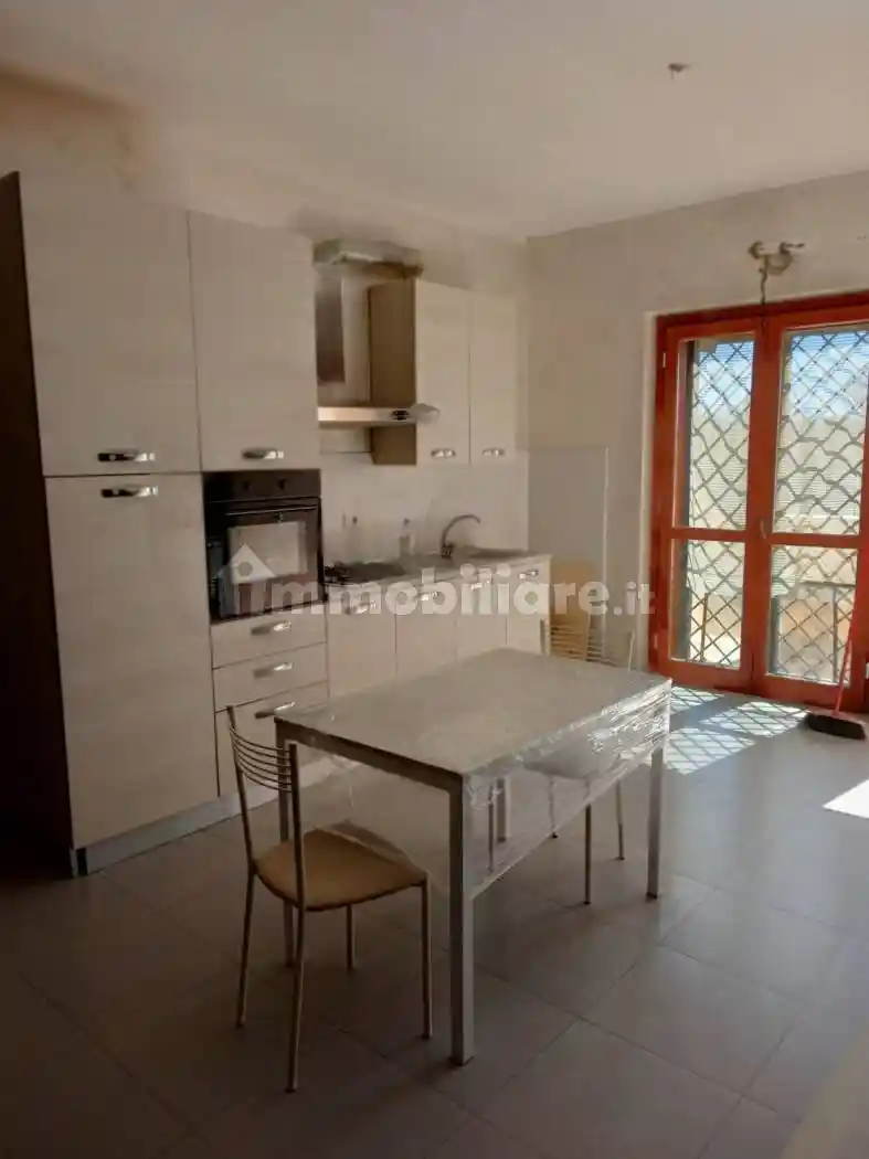 Appartamento in vendita a Pomezia