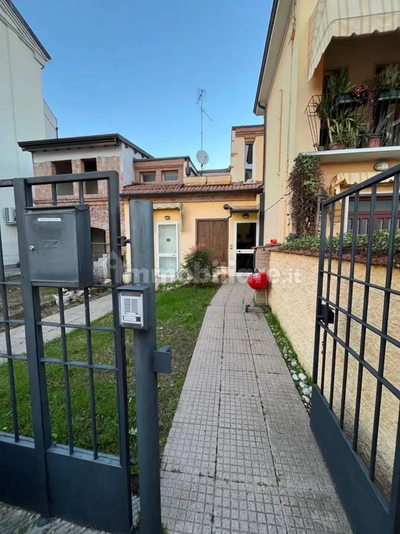 Appartamento in vendita a Poggio Rusco