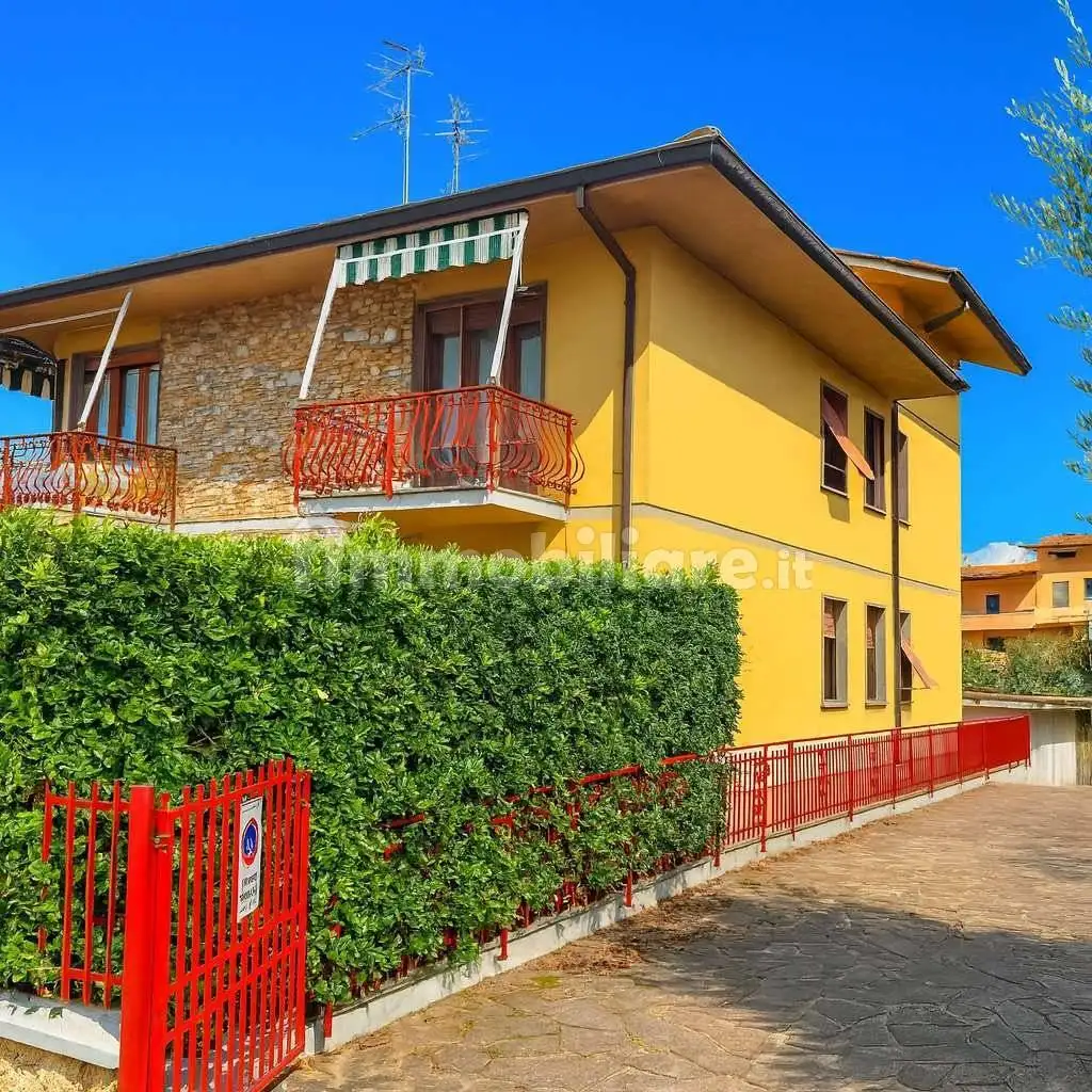 Appartamento in vendita a Uzzano