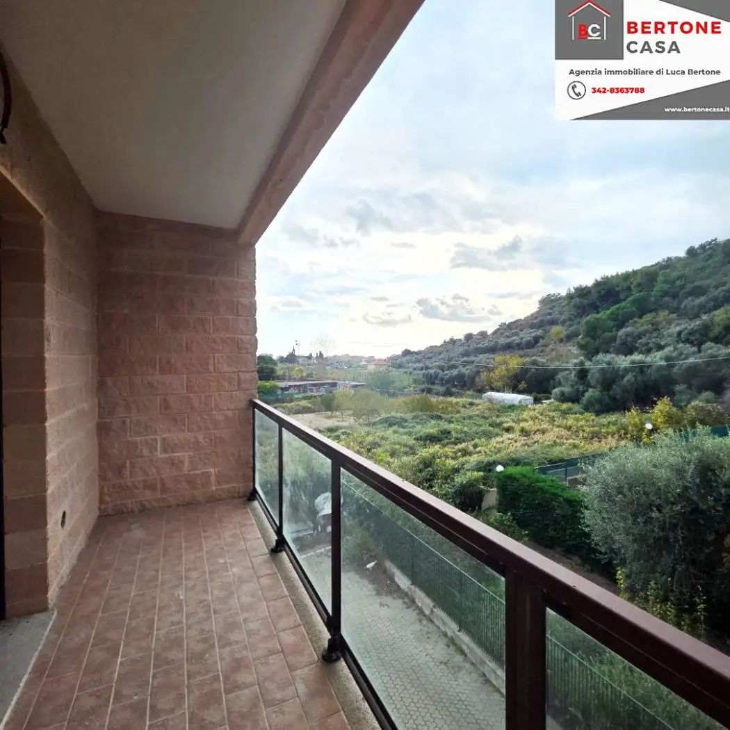 Appartamento in vendita a Borgio Verezzi