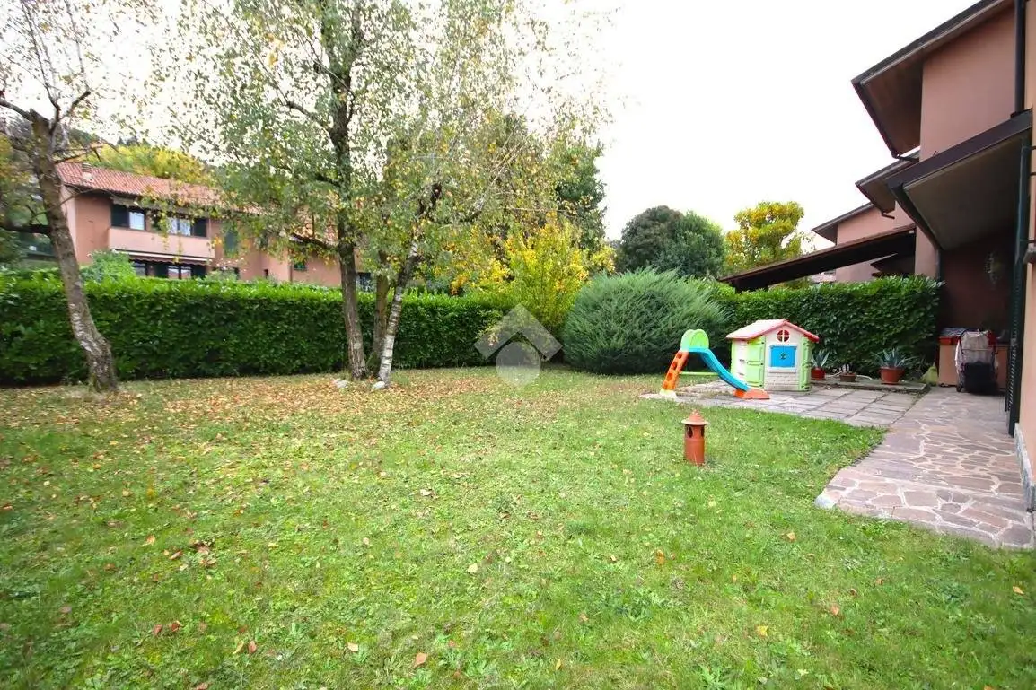 Villa a schiera via Leonardo da Vinci 5, Centro, Barzanò - foto 2