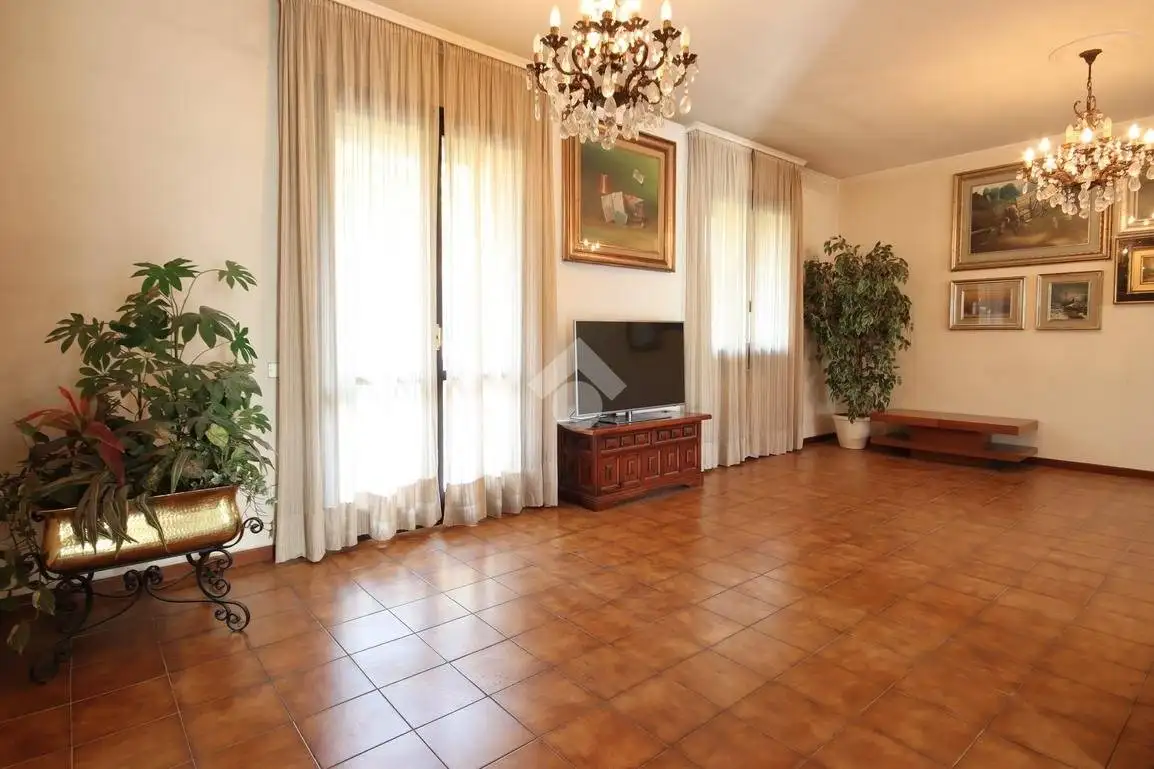 Villa a schiera via Leonardo da Vinci 5, Centro, Barzanò - foto 3