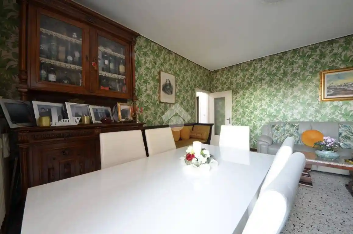 Trilocale via Montello 36, Centro, Cambiago - foto 2