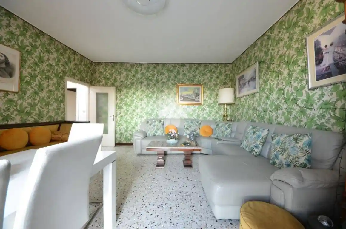 Trilocale via Montello 36, Centro, Cambiago - foto 4