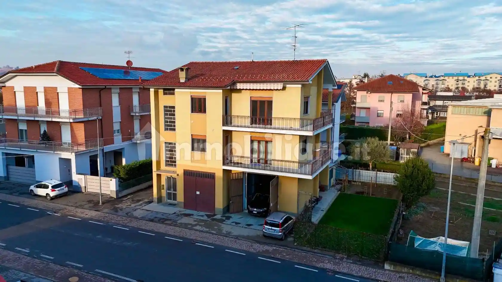 Attico via dell'Acquedotto 16, San Cassiano, Alba - foto 2