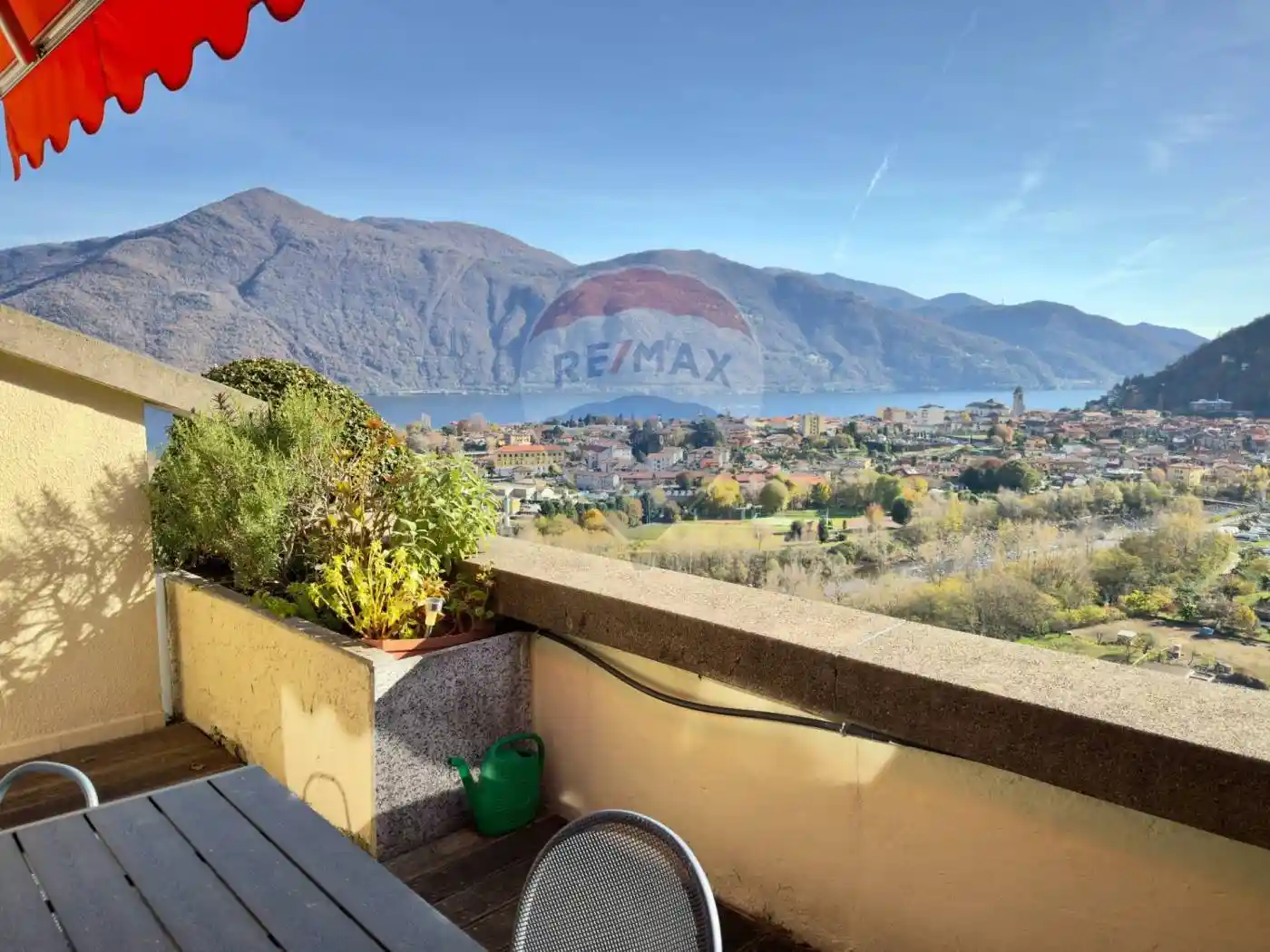 Appartamento in vendita a Cannobio