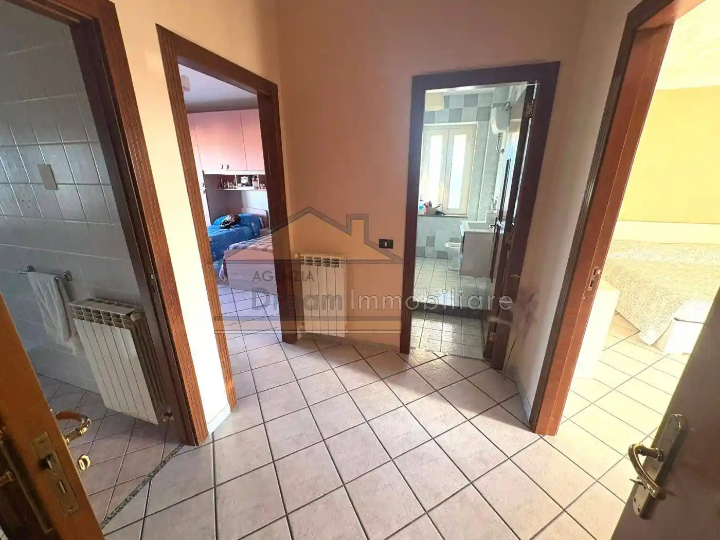 Quadrilocale via 1 Maggio, Nuovo Corso Campano - Marchesella, Giugliano in Campania - foto 4