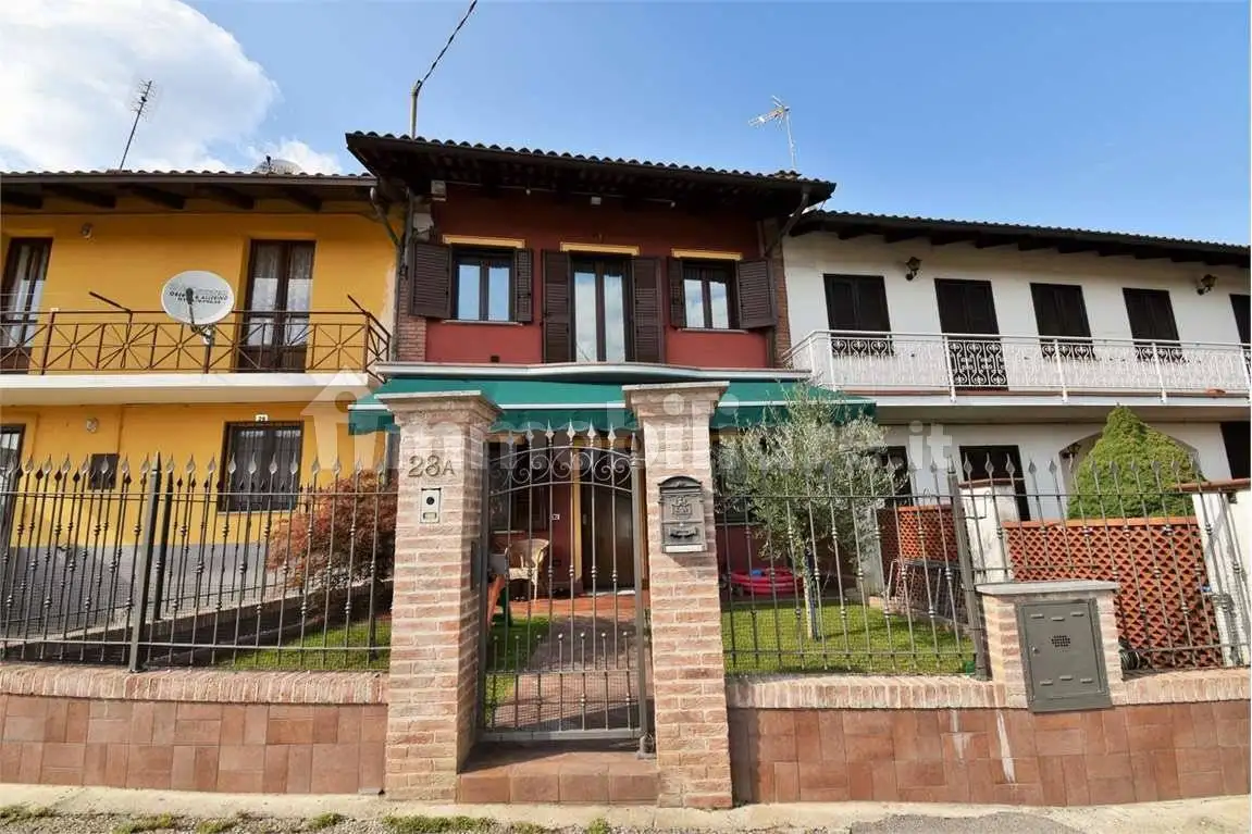 Villetta a schiera in vendita a Santo Stefano Roero