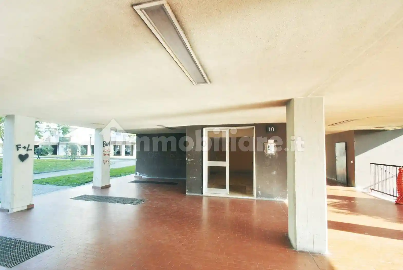 Trilocale via Lucca 10, Bisceglie, Milano - foto 2