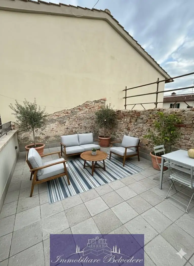 Appartamento in vendita a Firenze